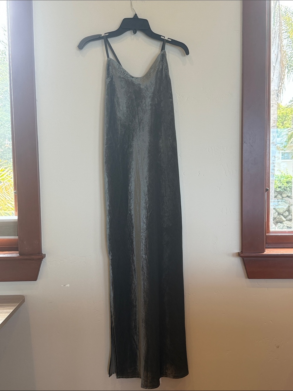 NWT Splendid Green Velvet Breeze Maxi Dress size Small - Picture 2 of 6